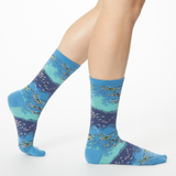 Side view of HOTSOX women's crew socks with Monet's Water Lillies pattern. thumbnail